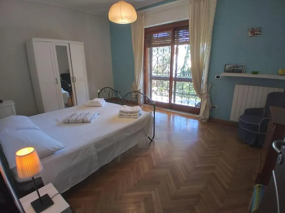 Casa Del Capitano Bed & Breakfast Naples 0*,
